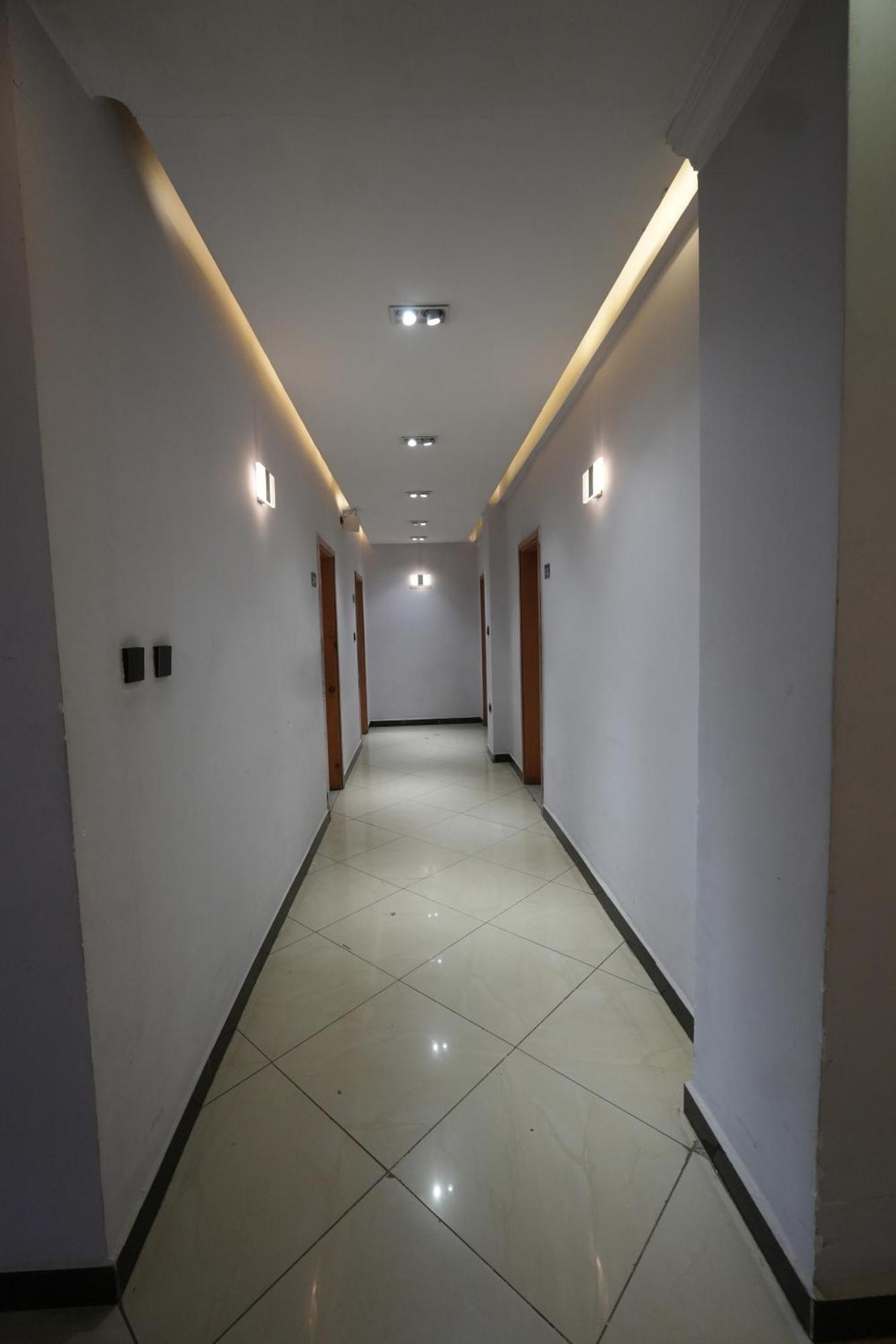 Mazeki Addis Boutique Hotel ภายนอก รูปภาพ
