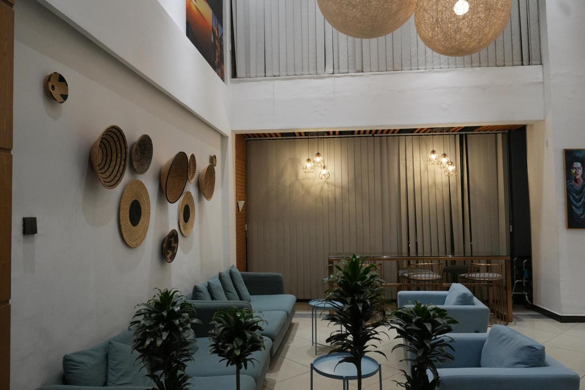 Mazeki Addis Boutique Hotel ภายนอก รูปภาพ