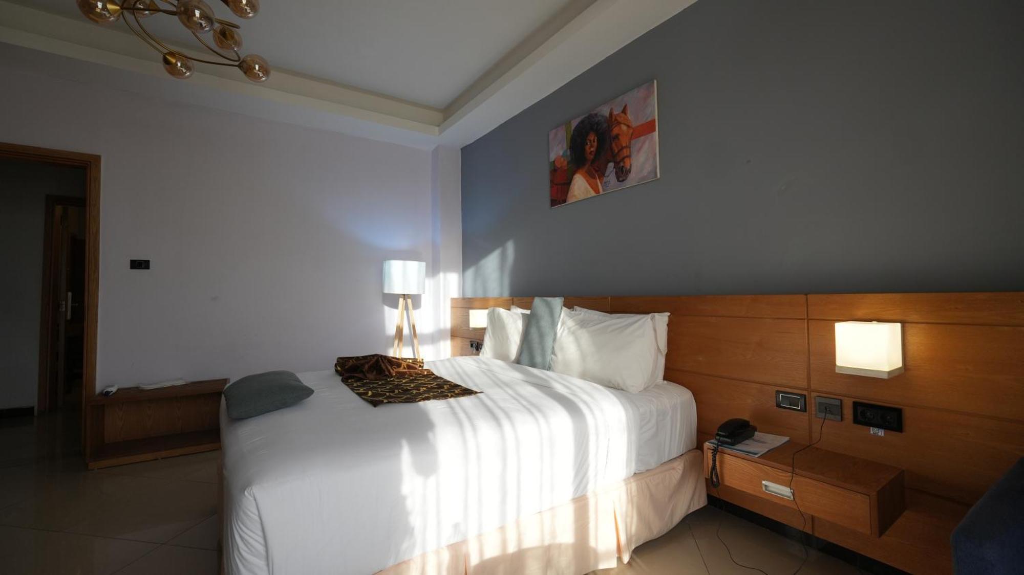 Mazeki Addis Boutique Hotel ภายนอก รูปภาพ
